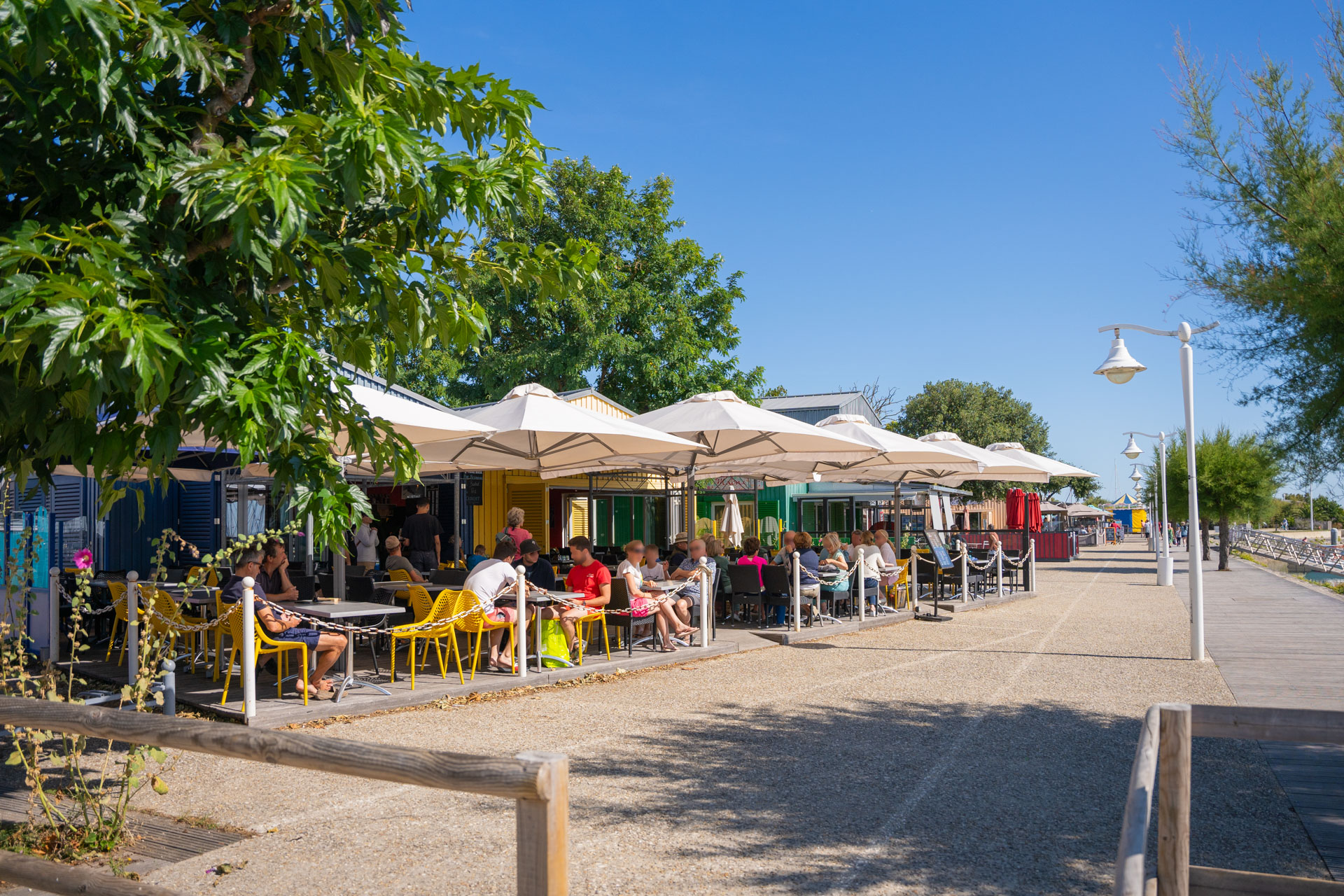 ©️ Arthur Habudzik commerces restaurant terrasses port oléron