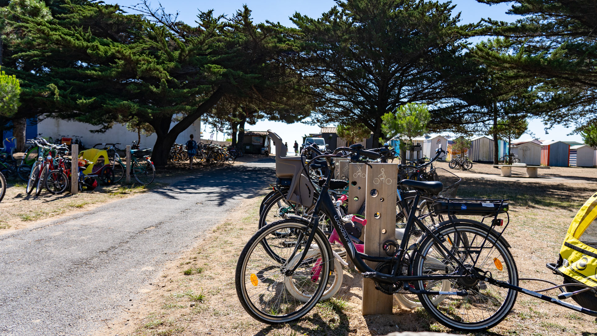 ©️ Arthur Habudzik vélo prêt équipement services